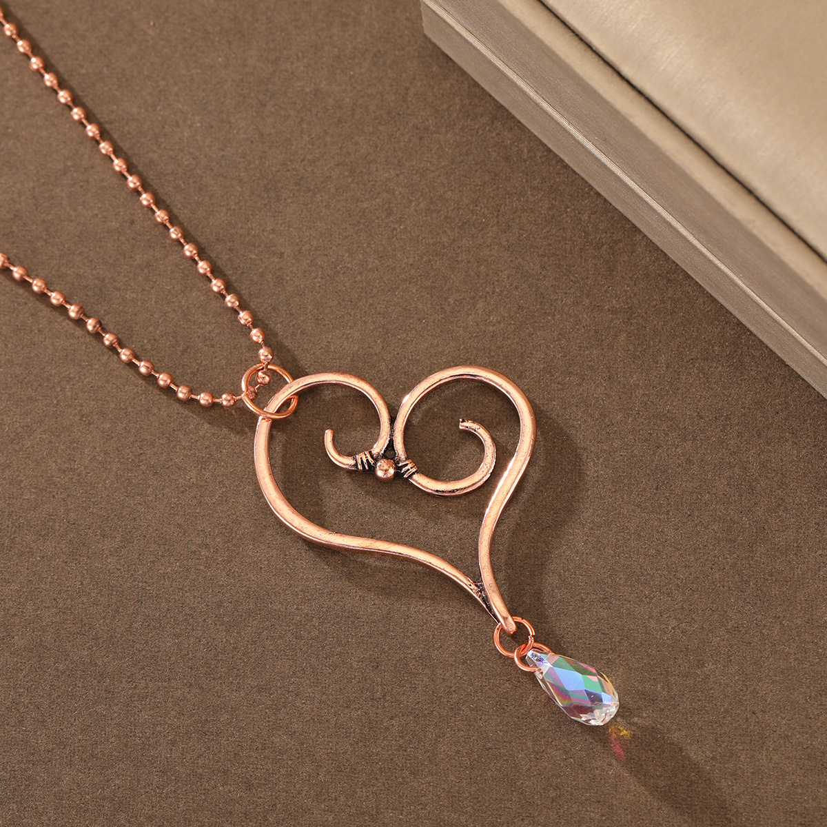 Vintage Ethnic Style Hollow-Out Curly Heart Outline Pendant Necklace